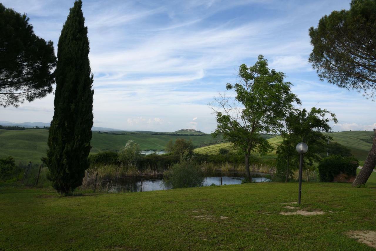 Podere Il Granaio - Crete Senesi - Tuscany Siena Exterior foto
